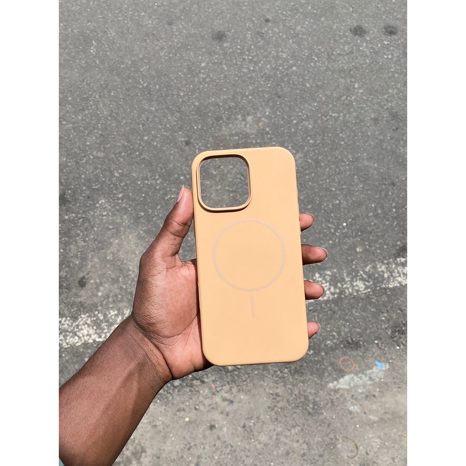 Apple MagSafe Silicon Cover — iPhone 16 Pro Max - Image 2